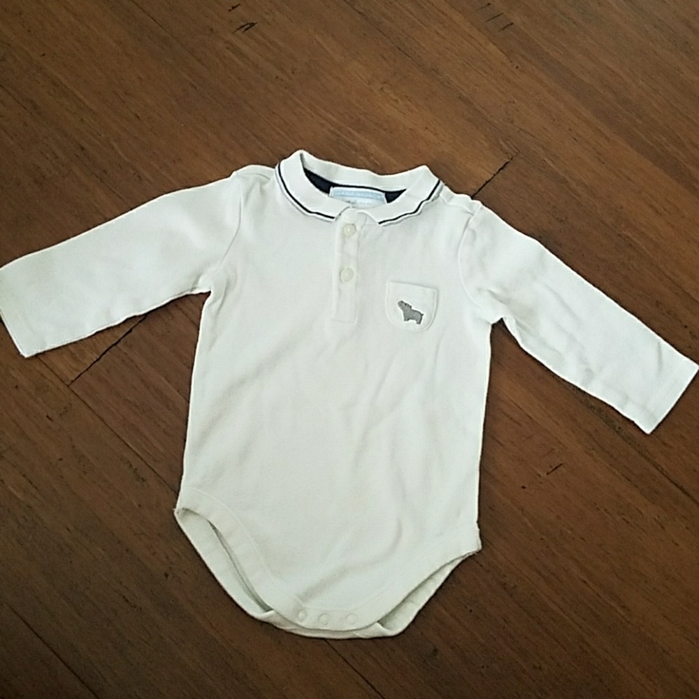 Collar onsie